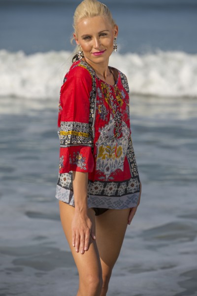 Red print funky people style